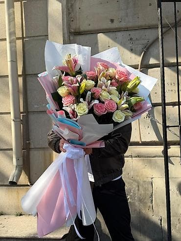 букет из мягких игрушек: Salam Florits İşi Axtariram Bakida Qaliram işimə Dəyər Və Qiymət Veren — 1