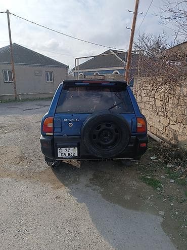 afdamabilər: Toyota RAV4 L (1-ci nəsil) – kompakt krossover - Kuzov: 5 qapılı — 2