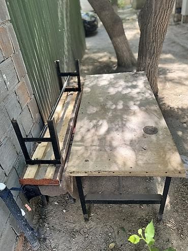 giris qapi: Dəst şəkildə 30AZN . Metall karkaslı bağ-ustası üçün iş masası və — 1