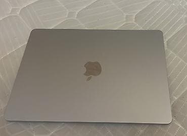 Elektronika: İşlənmiş Apple MacBook, 13.3 ", Apple M2, 256 GB, Ünvandan götürmə — 1