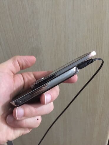 nardan sime kontur: Nokia 8, 2 GB, rəng - Qəhvəyi, Düyməli, Zəmanət — 10