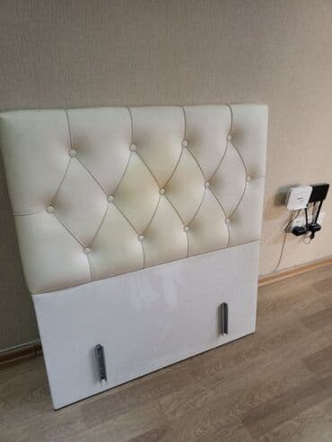 tek neferlik yataq mebeli: İşlənmiş, Təknəfərlik çarpayı — 1