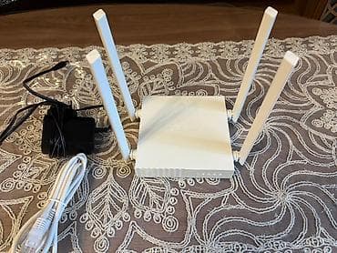 TP-Link Wi‑Fi router Archer C24 - Model: TP-Link (ağ korpus, üzərində