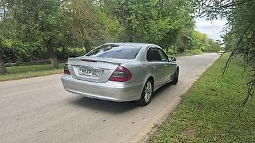 turba az vita: Mercedes-Benz E 220: 2.2 l | 2006 il Sedan — 8