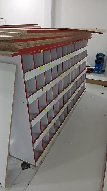ref vitrin: Mağaza vitrin və rəf sistemi - Material: Laminat/LDSP taxta lövhələr — 2