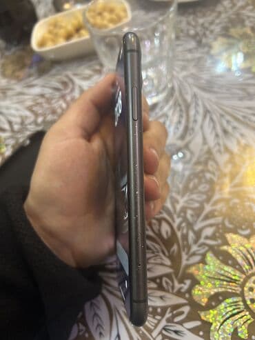 iphone 11 pro ekranı: IPhone 11, 64 GB, Qara, Face ID — 4