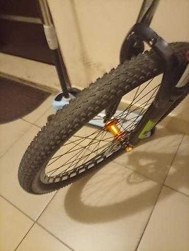 focus velo: Tobe dağ velosipedi - Çərçivə: yüngül alaşımlı, qara-yaşıl dizayn - — 9