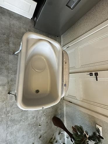 hamam moydadir: Uşaq vannası və stendi - Rahat hamam üçün plastik uşaq vannası — 3