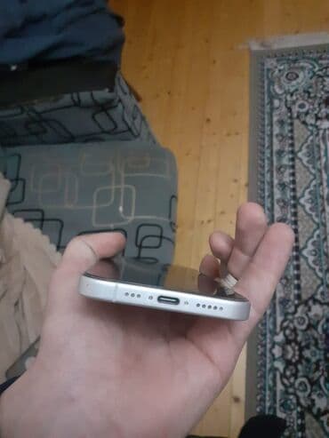 телефон баку: IPhone 16 128 yadas ideal vezyetdedir Karobkasi adaptörü var 100 pil — 6