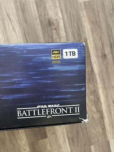 battlefront: Sony PlayStation 4 Pro 1TB – Star Wars Battlefront II Limited Edition — 8