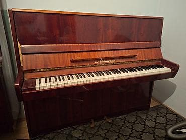 klaviatura oyuncağı: Pianino "Lastoçka". 230 Azn. Ünvandan özünüz götürürsünüz. Ünvan — 2