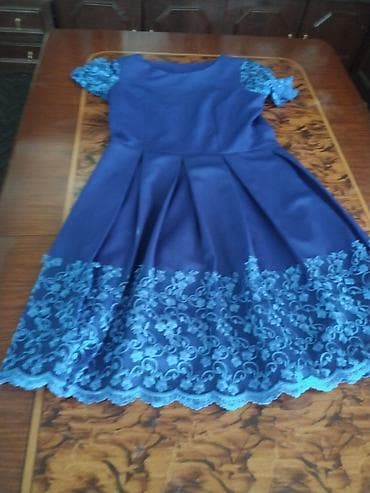 Donlar: Zərif dizaynlı qız paltarı - Rəng: tünd mavi (navy) tonlarda - Model — 4