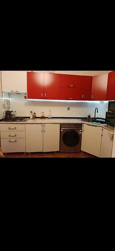 Mətbəx mebeli 380azn Ölçü 5 metre Üstünde heçnə verilmir Unvan