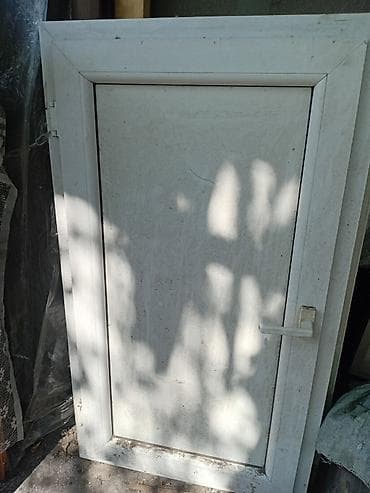 PVC qapı – ağ rəng - Material: PVC (plastik) profildən - Rəng: Ağ - — 2