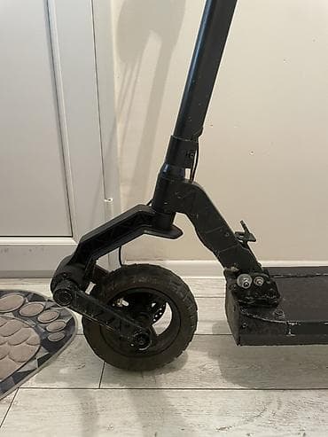 zontes g1: İşlənmiş Elektrik samokat 11", > 1000 Vt, > 45 km/s, Ünvandan götürmə — 4
