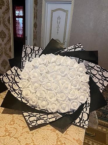 hortenziya gulu: Ən ucuz büket satisi yanliz bizdə! Sifaris qebul olunur . Hədiyyə — 7