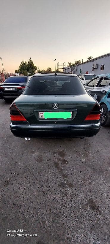 ravon 2: Mercedes-Benz C-Class: 2.2 l | 1995 il Sedan — 9