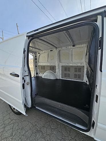 ford tranzit 2007: Mercedes-Benz Vito: 2.2 l | 2009 il Mikroavtobus — 6