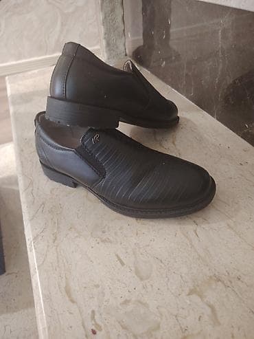 Ortopedik ayaqqabı 1defe toya geyinilib 32 razmerdi lalafo.az -da Ortopedik ayaqqabı 1defe toya geyinilib 32 razmerdi