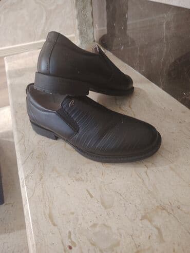 антиварусная детская обувь: Ortopedik ayaqqabı 1defe toya geyinilib 32 razmerdi — 2