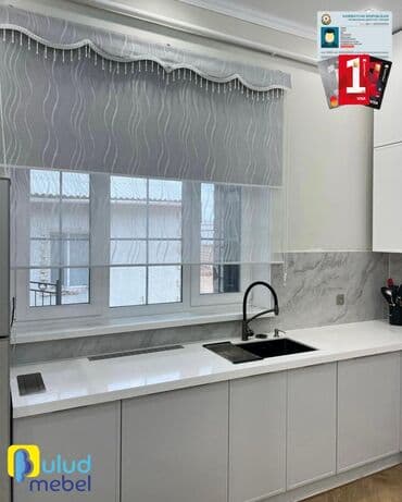 стеклянный стол на кухню купить: Кухонный гарнитур на заказ, Самозакрывающие петли, Стекло, Есть кредит, Бесплатная доставка, Доставка в районы, Самовывоз — 4