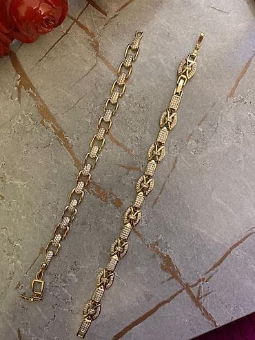 Qızılı rəngli zərif qolbaq dəsti - Dəst: 2 ədəd qolbaq - Material