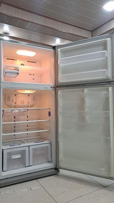 2 qapılı Samsung Soyuducu Satılır, rəng - Gümüşü lalafo.az -da 2 qapılı Samsung Soyuducu Satılır, rəng - Gümüşü