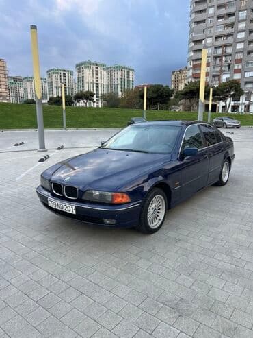 bmw 3 серия 325ix kat: BMW 5 Series sedan (E39 kuzov). Tünd mavi rəng, 4 qapı, arxa — 2