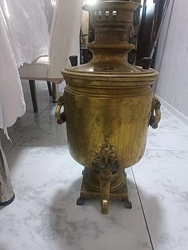 Antik pirinç samovar - Material: Pirinç (bürünc tonlu), ağır və