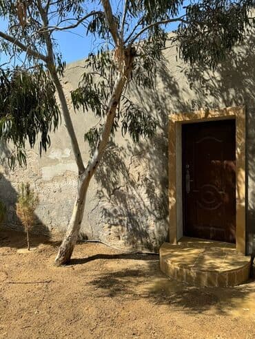 mingecevirde 3 otaqli evlerin qiymeti: Mərdəkan 3 otaqlı, 100 kv. m, Kredit yoxdur, Orta təmir — 9