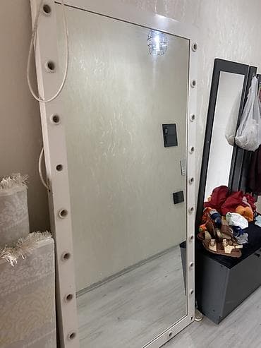 güzgü ev: Güzgü Döşəmə üstü, Düzbucaqlı, Makiyaj üçün, Arxa işıqlı — 5