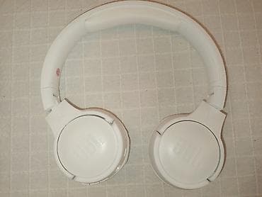 JBL on-ear/over-ear simsiz qulaqlıq – ağ rəng