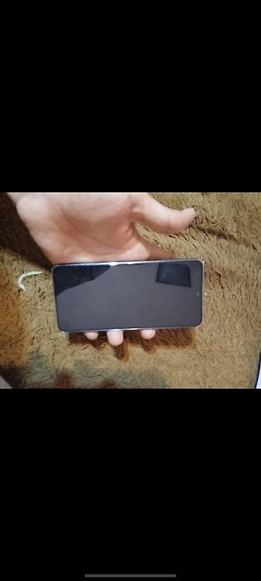 Samsung Galaxy S21 FE, 128 GB, rəng - Boz, Simsiz şarj — 1