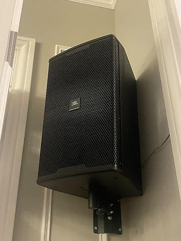 soundbar: 2 ədəd Yamaha EMX212S tipli audio mikser və 2 ədəd JBL aktiv — 4