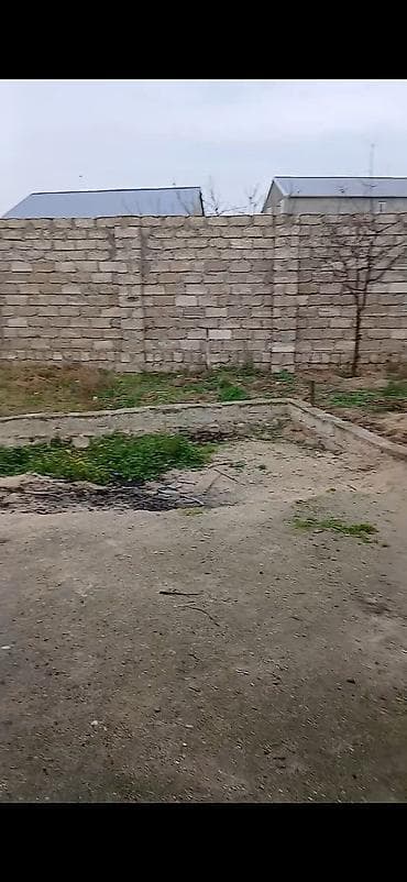 kiraye ev 28 may: Satilir. Təsvir: - Taxta üzlü tavan və cilalanmış taxta döşəmə - — 10