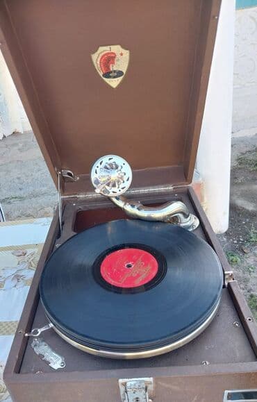 Işləkdir 100 yaşı var