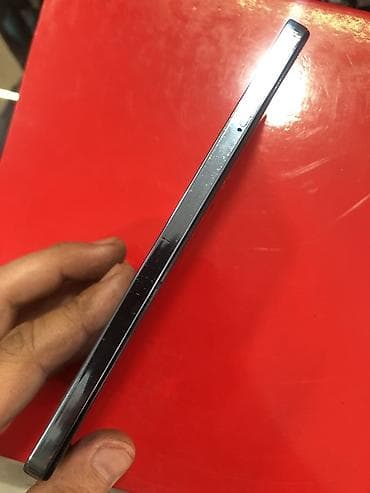 philips xenium 9@9h: Infinix Note 30, 256 GB — 3