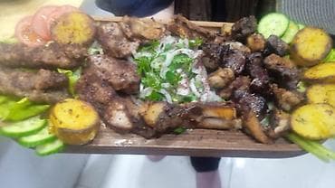manqal komuru: “ÇARLİ” dönər və kabab evi – isti şirni ət yeməkləri, manqal və ev — 3