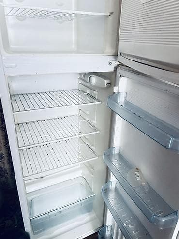 iphone 12 qiymet: 2 qapılı Dnepr Soyuducu Satılır, rəng - Ağ — 3