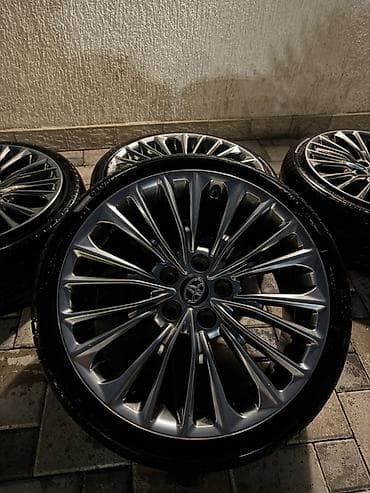 Disk təkər Toyota 225 / 40 / R 18, 5 Boltlu