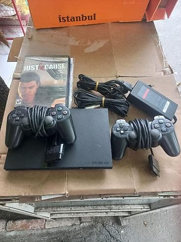 PlayStation 2 Slim oyun konsolu dəsti Komplekt: - PS2 Slim konsolu