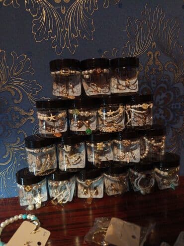 бусы из натурального камня: Bəzək aksessuarları dəsti – bankalarda tematik qarışıq - Hər bir — 5