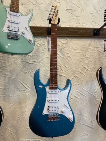 sarayeva küçəsi: İbanez GRX40-MLB

Ünvan: Nizami küçəsi 42 — 1