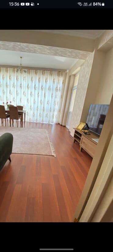 qubada satilan evler 2023: 3 otaqlı, Yeni tikili, m. Neftçilər, 180 kv. m — 3