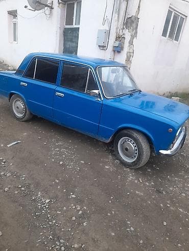 vaz 2107 pribor: VAZ 2101, mavi rəng, sedan gövdə. - Klassik “Jiquli” dizaynı: xrom ön — 2