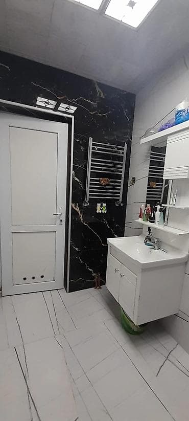 baki mebel fabriki: Genis isiqli menzildir sakit məhəllə həyətdə 2padvali var cambalkon — 8