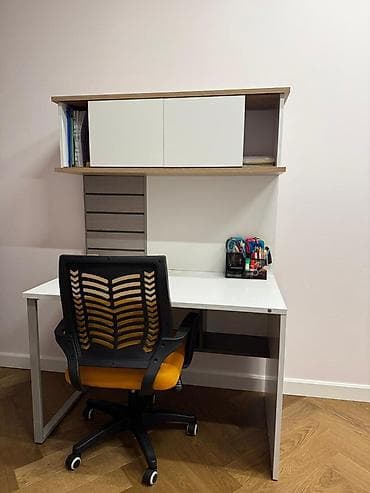 mini laqonda: Masa və rəfli işçi/stolüstü dəst - Funksional iş masası: geniş ağ iş — 2