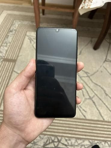 iphone 11 32 gb: Samsung Galaxy A32, rəng - Qara, Barmaq izi — 2