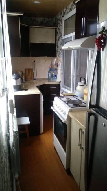 ucuz evler xirdalanda: Bakı, 4 otaqlı, Köhnə tikili, 90 kv. m — 2