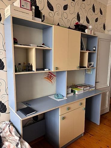 Oğlan və qız üçün, Yazı masası lalafo.az -da Oğlan və qız üçün, Yazı masası